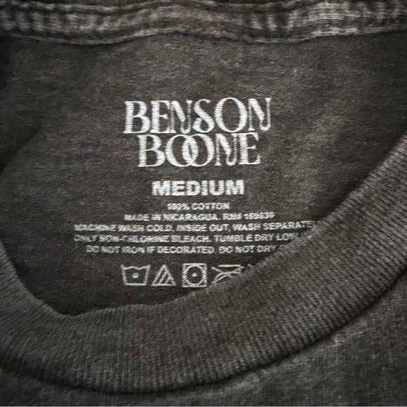 Benson Boone American Heart Tour Tee MEDIUM NEW - Picture 3 of 3